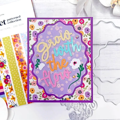Scrapbook.com - Decorative Die Set - Grow With the Flow