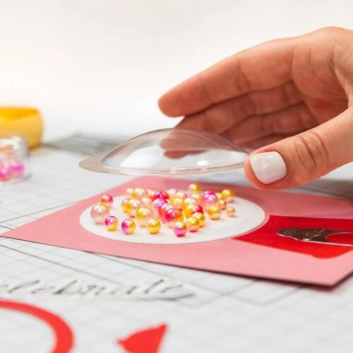 Scrapbook.com - Shaker Domes - Stick-On Clear Dimensional Shapes - Circles - 5 Pack