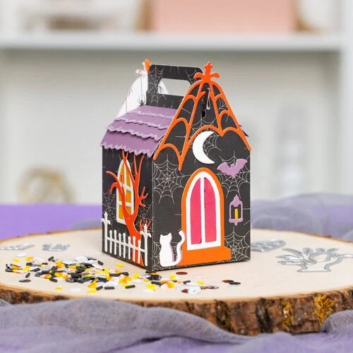 Scrapbook.com - Decorative Die Set - Halloween - House Treat Box Add On
