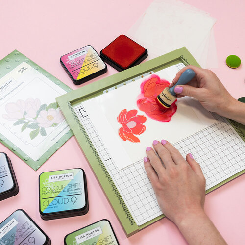 Lisa Horton Crafts - Cloud 9 Matte Blending Color Shift Ink Pad - Fruit Punch