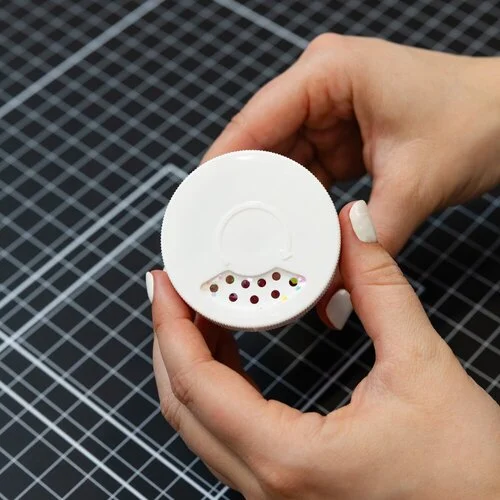 Scrapbook.com - Shimmer Flakes - Pinks - 2 oz Shaker Jars