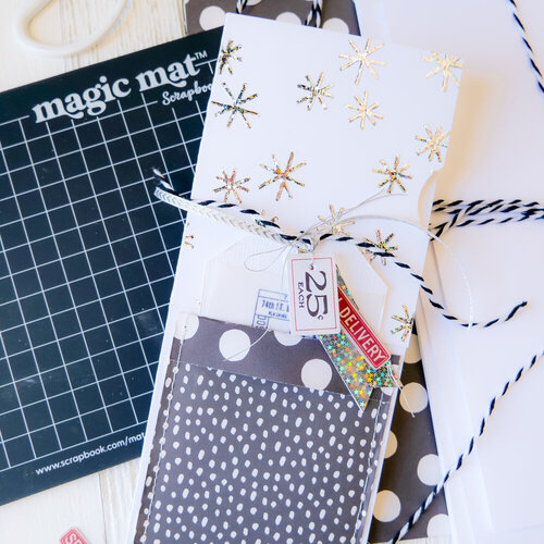 Scrapbook.com - Card and Envelope Set with Flat Panels - Slimline Neenah Solar White - 10 Pack