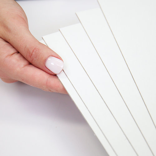 Scrapbook.com - 12 x 12 Chipboard - 1X Heavy - 50pt - White One Side - 2 Sheets