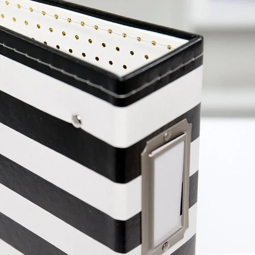 Scrapbook.com - 12x12 Three Ring Album - Black and White Stripe