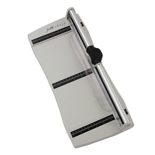 Tonic Studios - Tim Holtz - 12.5 Inch Rotary Media Trimmer 2 Tonic Studios - Tim Holtz - 12.5 Inch Rotary Media Trimmer