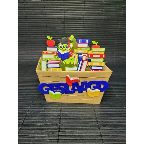Karen Burniston - Craft Dies - Bookworm 3 Karen Burniston - Craft Dies - Bookworm