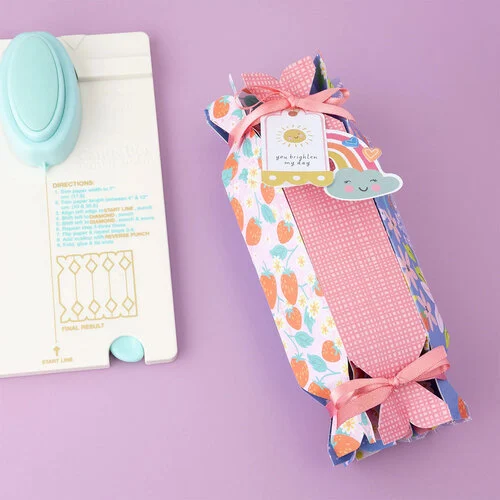 We R Makers - Candy Box Punch Board