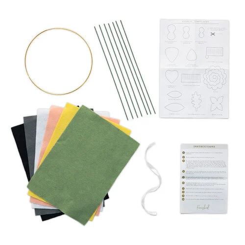 Violet Studio - Kit - Make Your Own Felt Flower Wreath