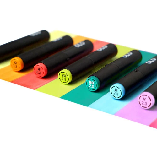 OLO - Brush Collection - 8 Color Markers Set - Essentials 4 OLO - Brush Collection - 8 Color Markers Set - Essentials