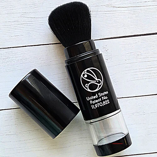 The Rabbit Hole Designs - Cottontail Embossing Powder Tool
