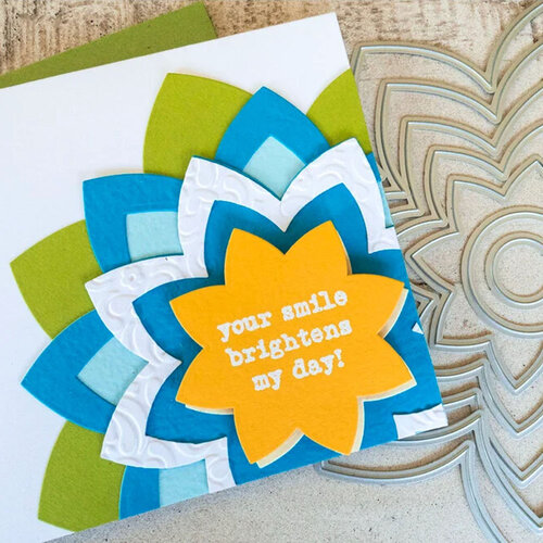 Sizzix - Big Shot Machine Die Cutting Bundle - Assorted Nested Dies