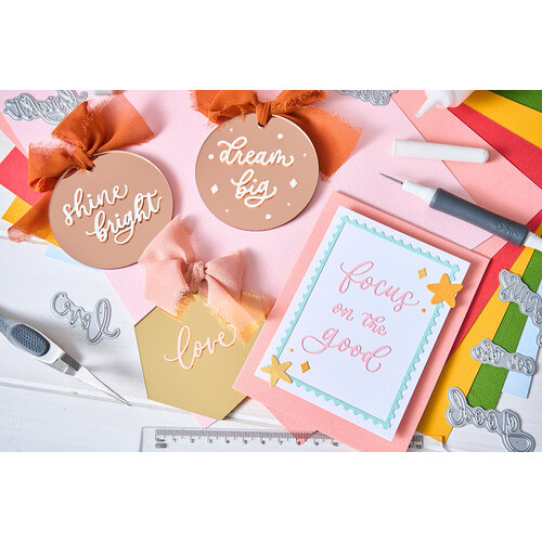 Sizzix - Letters by Shells - Thinlits Dies - Cheerful Phrases