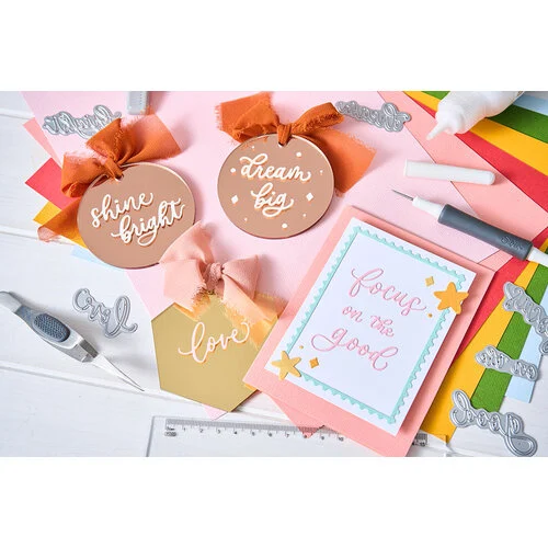 Sizzix - Letters by Shells - Thinlits Dies - Cheerful Phrases