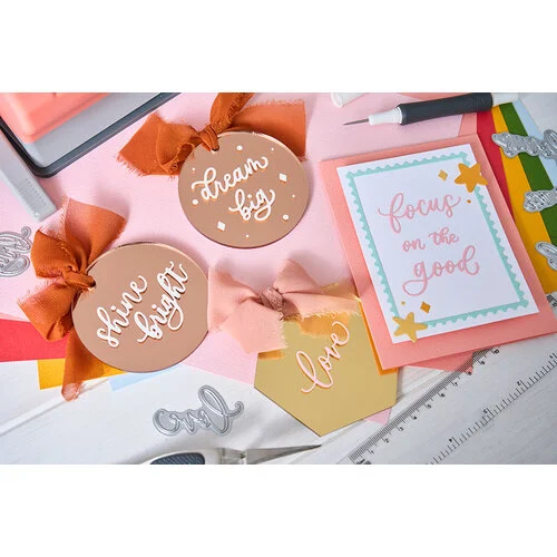 Sizzix - Letters by Shells - Thinlits Dies - Cheerful Phrases