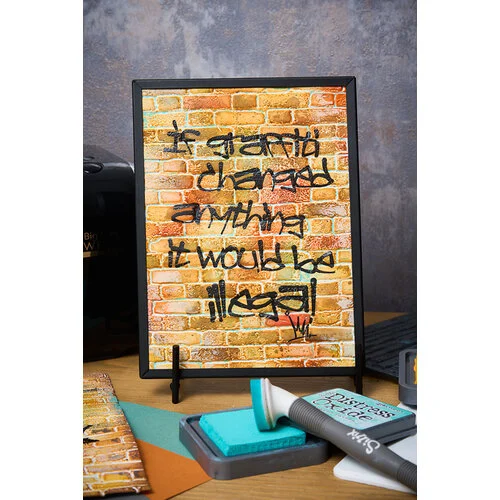 Sizzix - Tim Holtz - 3-D Texture Fades Embossing Folder - Vault Brickwork - A5 4 Sizzix - Tim Holtz - 3-D Texture Fades Embossing Folder - Vault Brickwork - A5