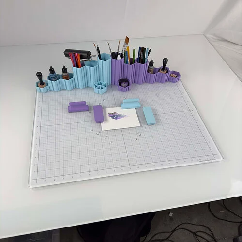 Glassboard Studio - 13.5 x 18 Magnetic Glass Craft Mat - True White