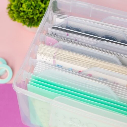 Scrapbook.com - Clear Craft Storage Box - with 6 Tabbed Dividers 10 Scrapbook.com - Clear Craft Storage Box - with 6 Tabbed Dividers