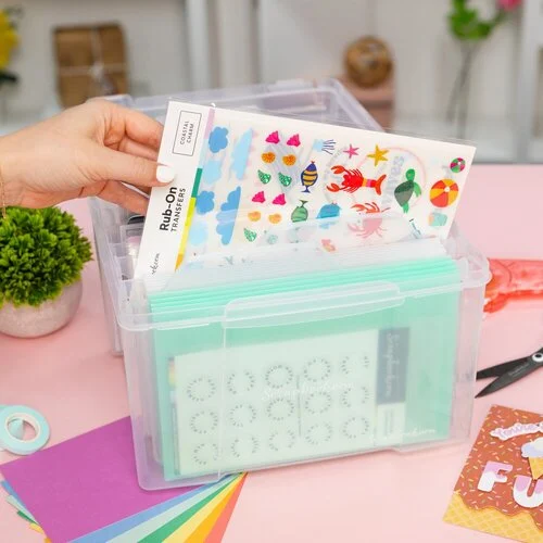 Scrapbook.com - Clear Craft Storage Box - with 6 Tabbed Dividers 7 Scrapbook.com - Clear Craft Storage Box - with 6 Tabbed Dividers