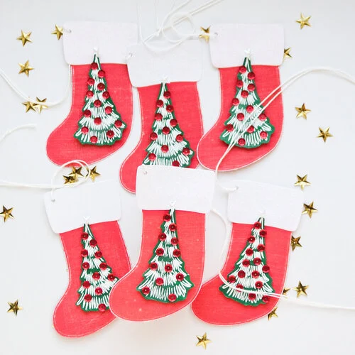 Scrapbook.com - Decorative Die Set - Nested Stockings