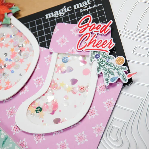 Scrapbook.com - Decorative Die Set - Nested Stockings