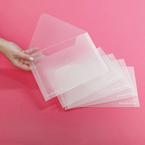 Scrapbook.com - Clear Craft Storage Box - with 6 Tabbed Dividers  - Includes 15 Pack Medium Storage Envelopes