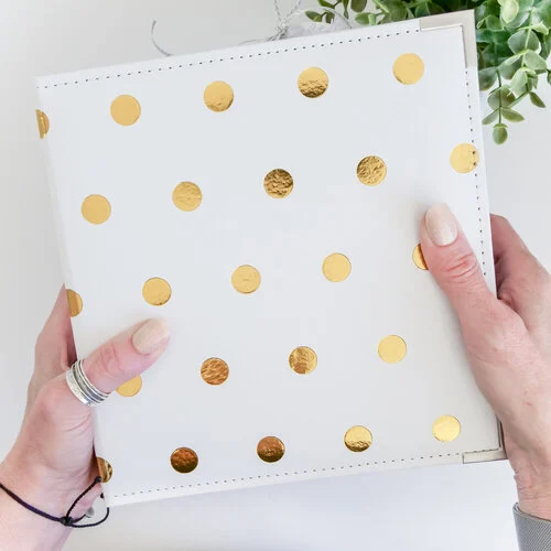Scrapbook.com - 6x8 Album - Gold Dot 2 Scrapbook.com - 6x8 Album - Gold Dot