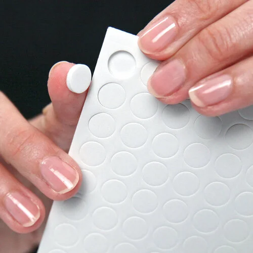 Scrapbook.com - Double Sided Adhesive Foam Rounds Assortment - White - 2mm Thickness