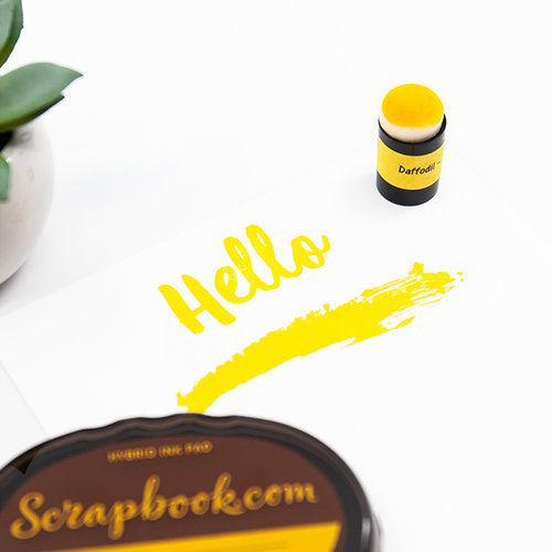 Scrapbook.com - Premium Hybrid Ink Pad - Daffodil 2 Scrapbook.com - Premium Hybrid Ink Pad - Daffodil