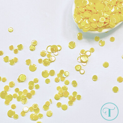 Trinity Stamps - Embellishments - Opaque Shine Confetti - Sunflower