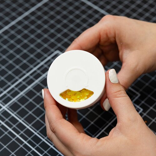 Scrapbook.com - Shimmer Flakes - Sunshine - Yellow - 2 oz Shaker Jar 3 Scrapbook.com - Shimmer Flakes - Sunshine - Yellow - 2 oz Shaker Jar