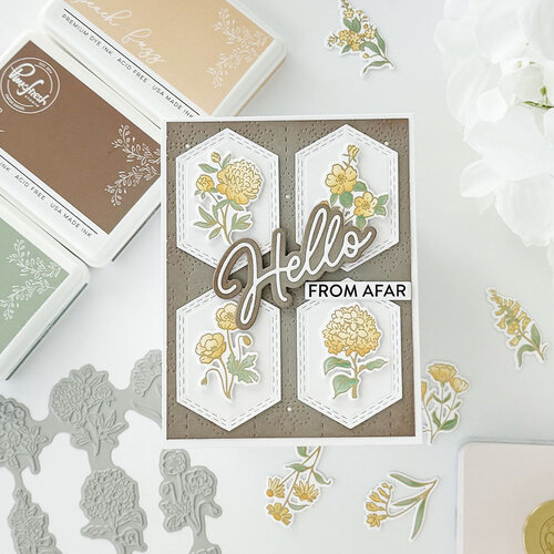 Pinkfresh Studio - Gentle Greetings and Greenery Collection - Dies - Basic Sentiments