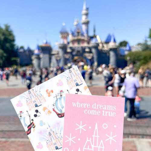 Scrapbook.com - Simple Scrapbooks - Enchanted Theme Park - Complete Kit with Mint Album 8 Scrapbook.com - Simple Scrapbooks - Enchanted Theme Park - Complete Kit with Mint Album