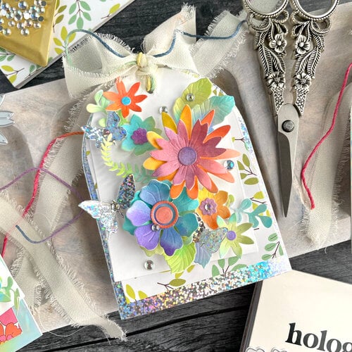 Scrapbook.com - Holographic Mirror Paper - Metallic Paper Pad - 6x8 - 40 Sheets