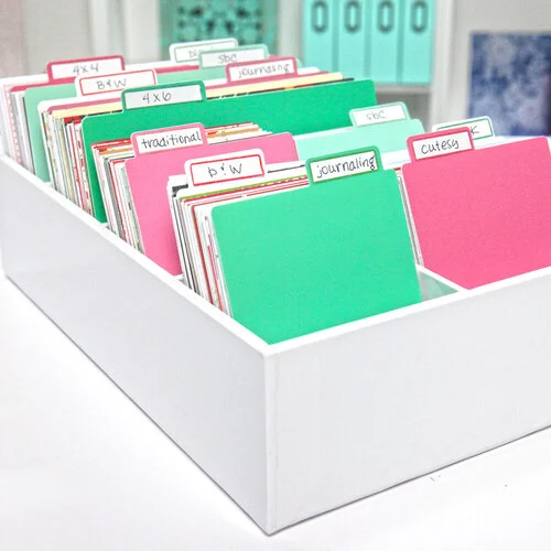 Scrapbook.com - Craft Room Basics - Pocket Cards Organizer - with Tabbed Dividers - Cools