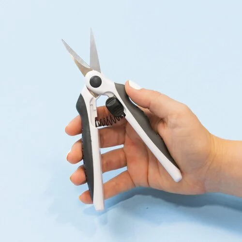 Scrapbook.com - Scissors - EasyGrip Ergonomic - Stainless Steel - Spring Action Precision - 6.5" 7 Scrapbook.com - Scissors - EasyGrip Ergonomic - Stainless Steel - Spring Action Precision - 6.5"