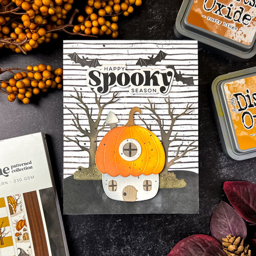 Scrapbook.com - Photopolymer Stamp Set and Coordinating Die - Spooky 5 Scrapbook.com - Photopolymer Stamp Set and Coordinating Die - Spooky