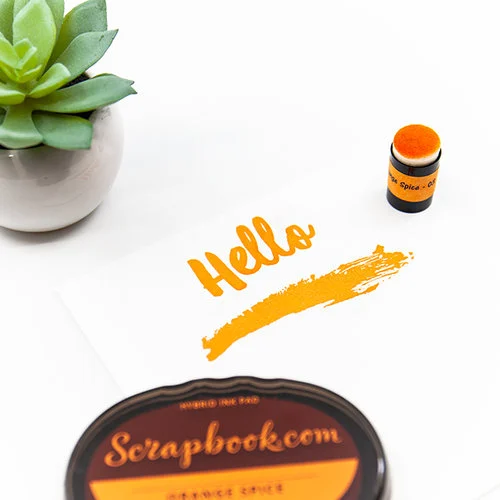 Scrapbook.com - Premium Hybrid Ink Pad - Orange Spice