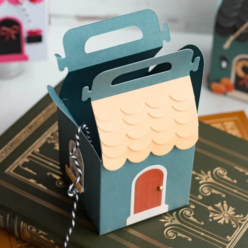 Scrapbook.com - Decorative Die Set - House Treat Box